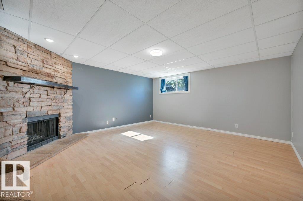 18023 73 Av Nw Property Photo 32