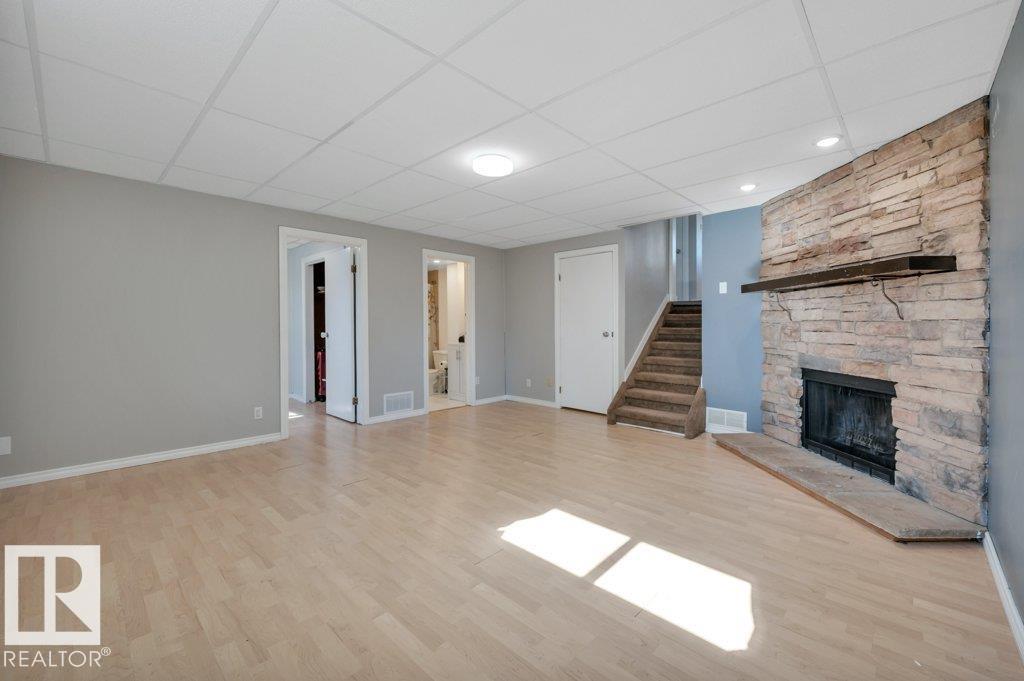 18023 73 Av Nw Property Photo 34