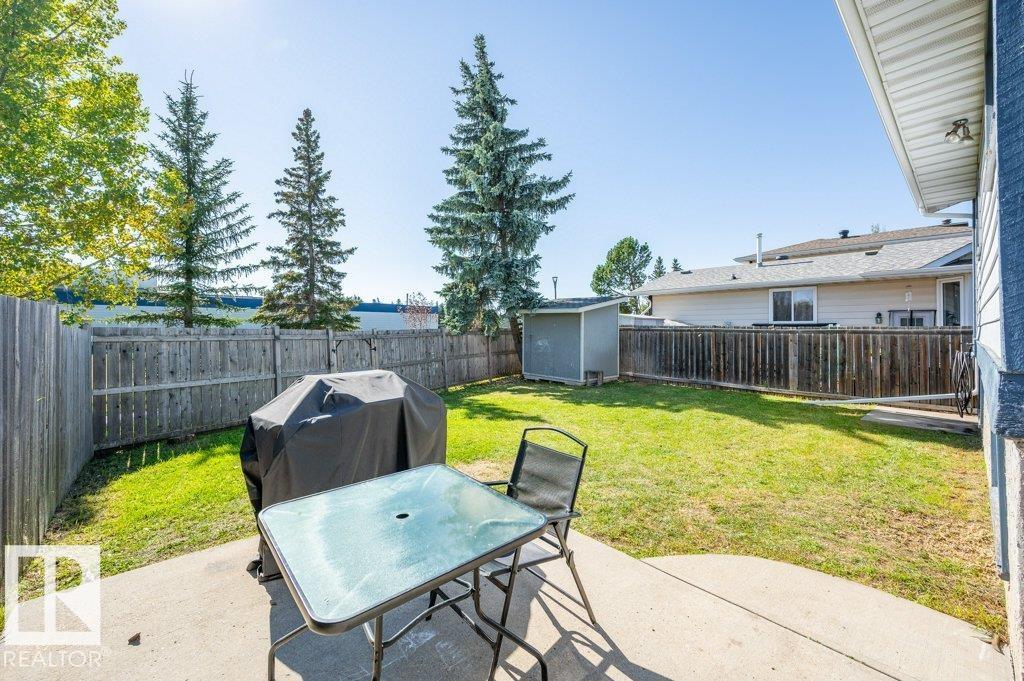 18023 73 Av Nw Property Photo 40