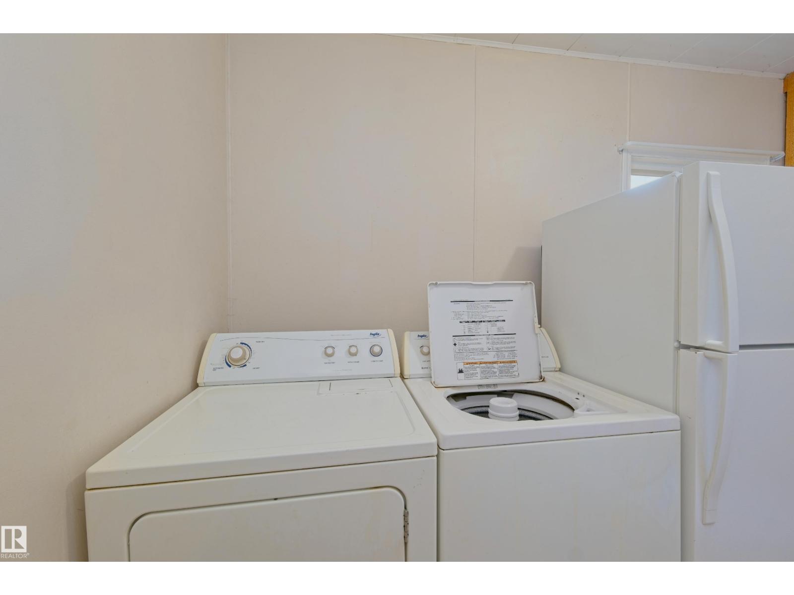 5131 51 Street Property Photo 20