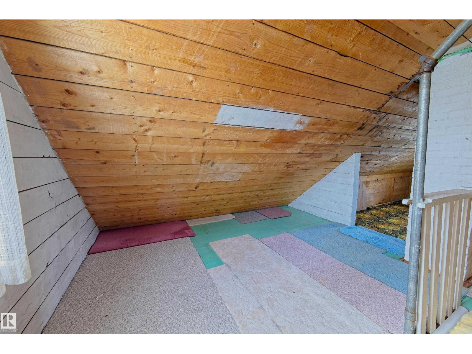 5131 51 Street Property Photo 21