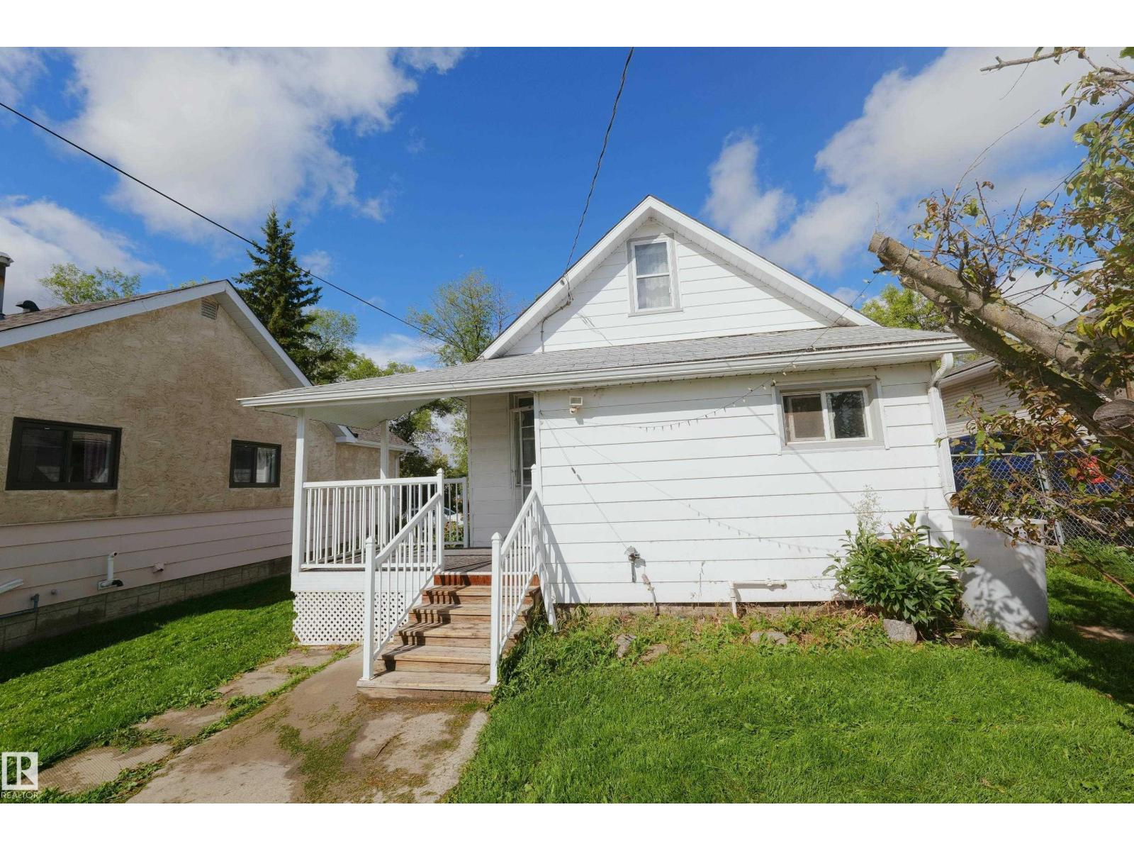 5131 51 Street Property Photo 28