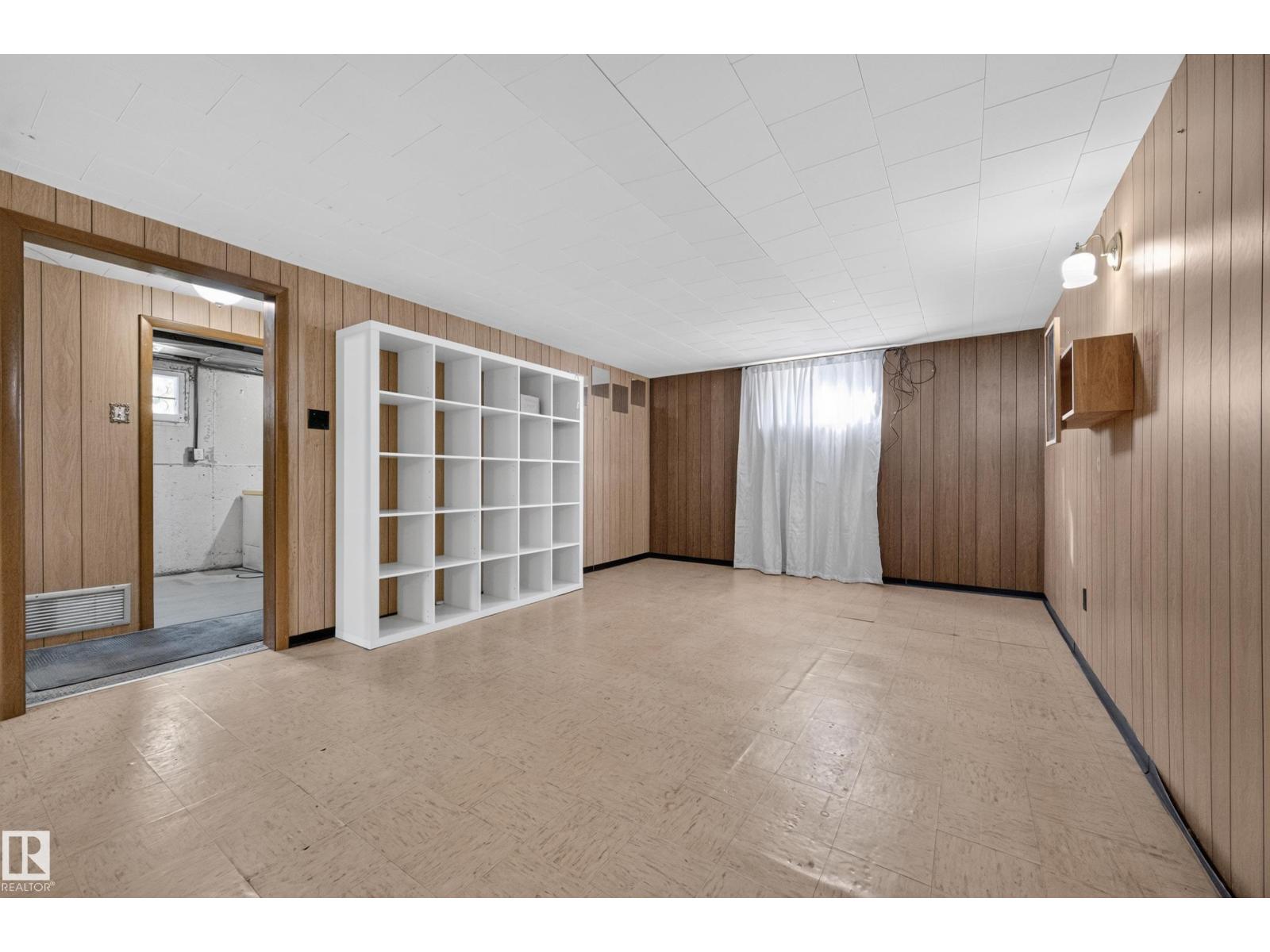 11109 38 St Nw Property Photo 20