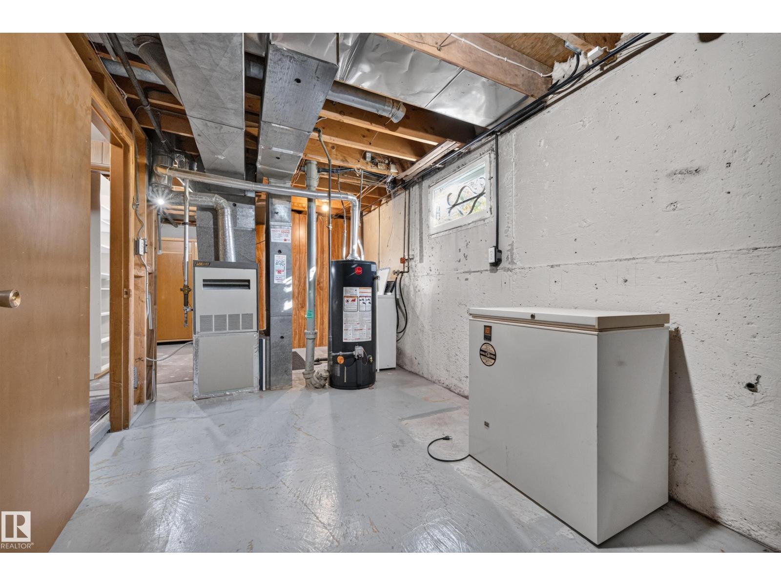 11109 38 St Nw Property Photo 26