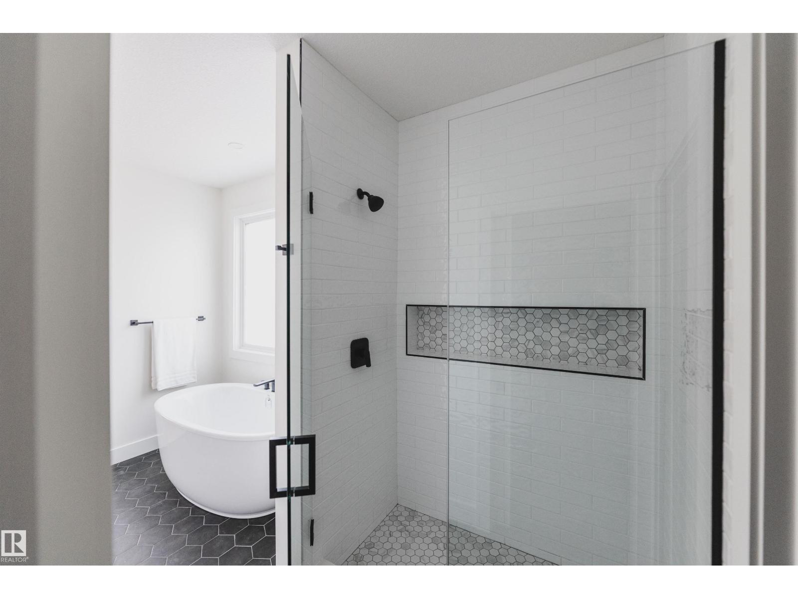 8350 120 St Nw Property Photo 24