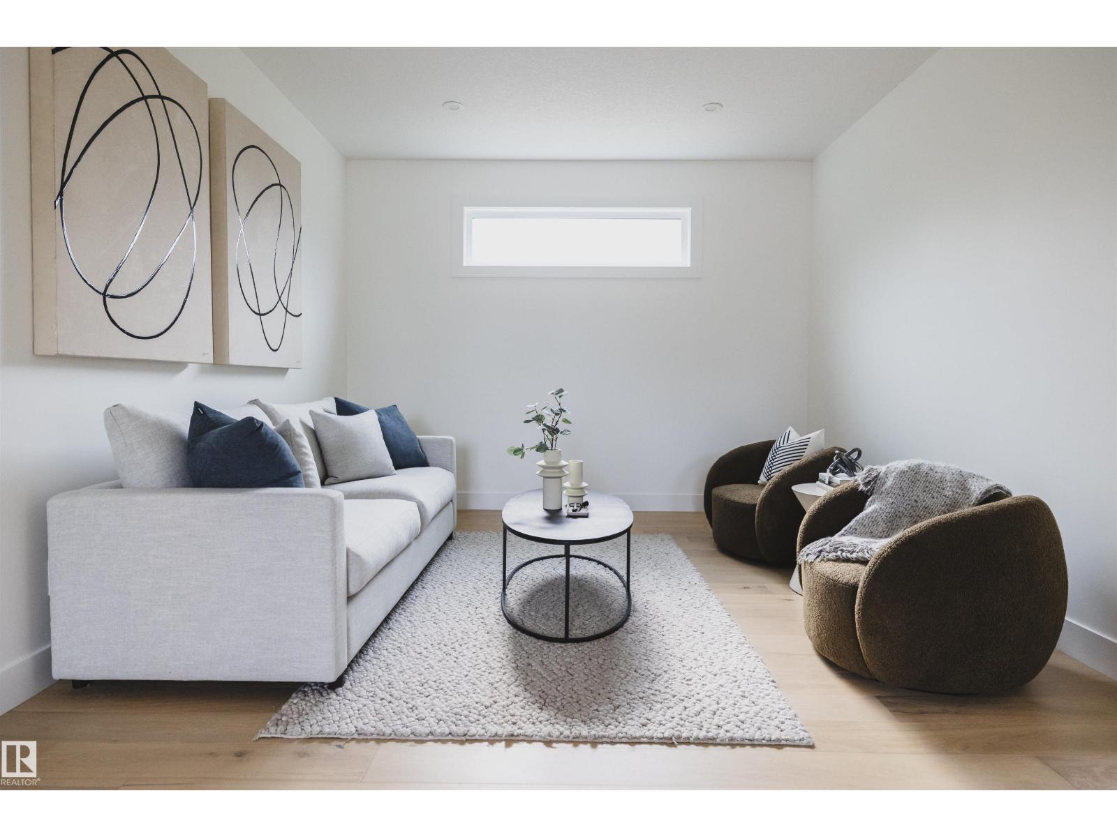 10954 62 Av Nw Property Photo 17