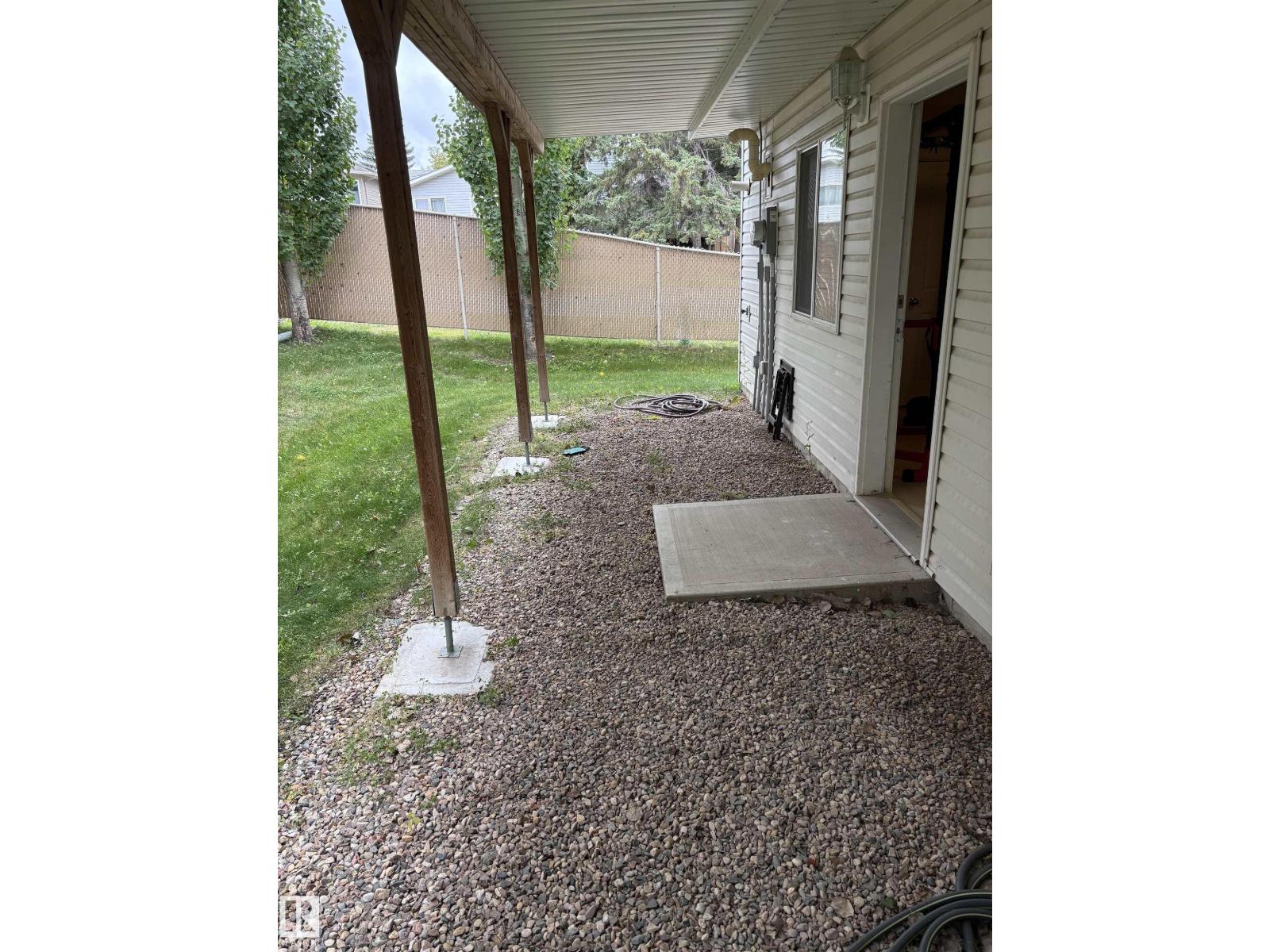1001 7 Av Property Photo 25