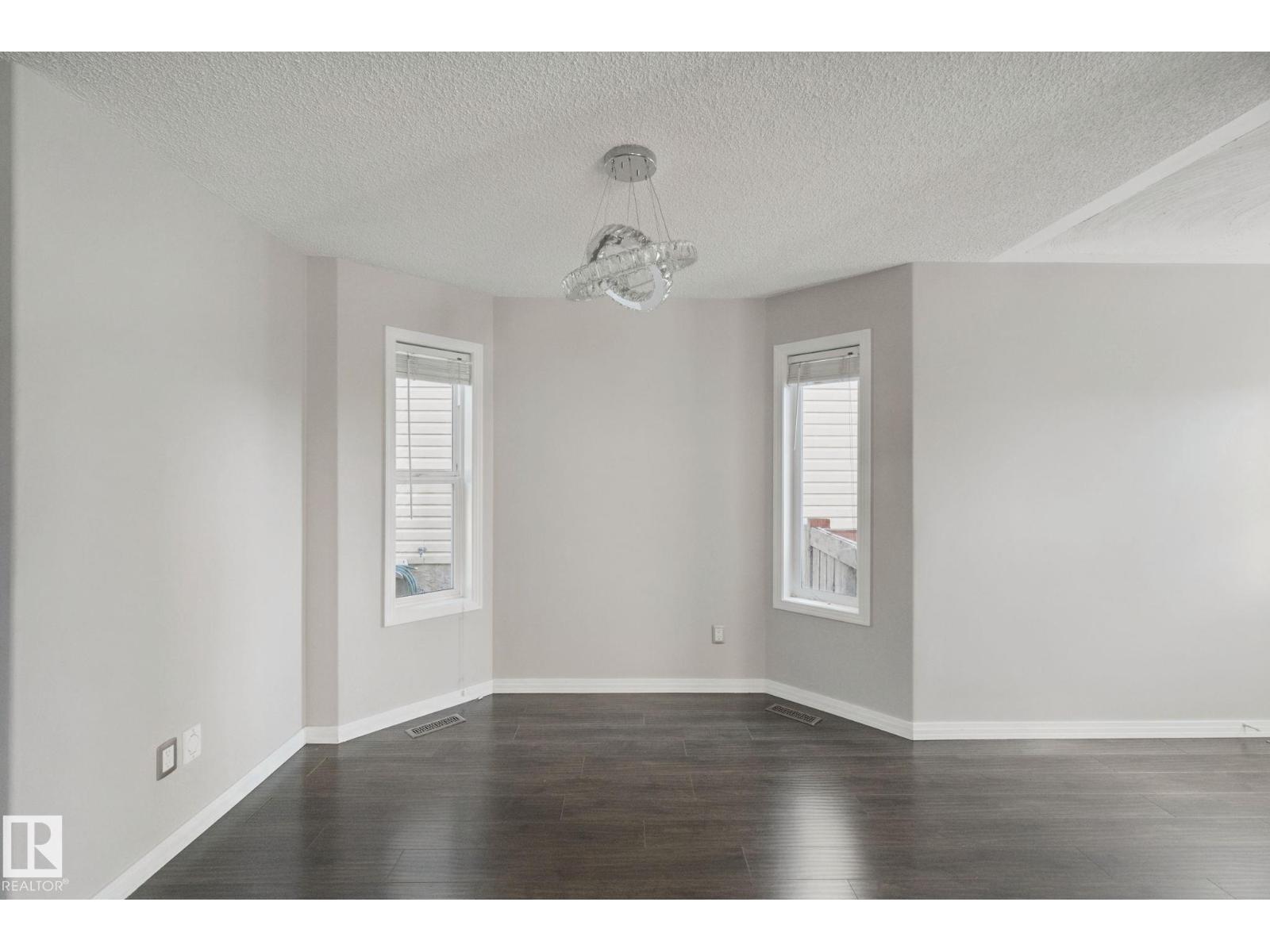 610 87 St Sw Property Photo 11