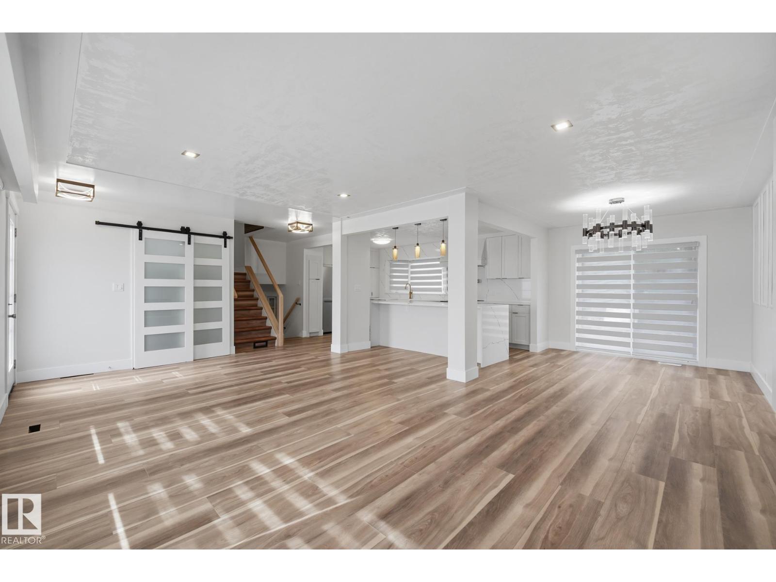 14214 87 Av Nw Property Photo 15