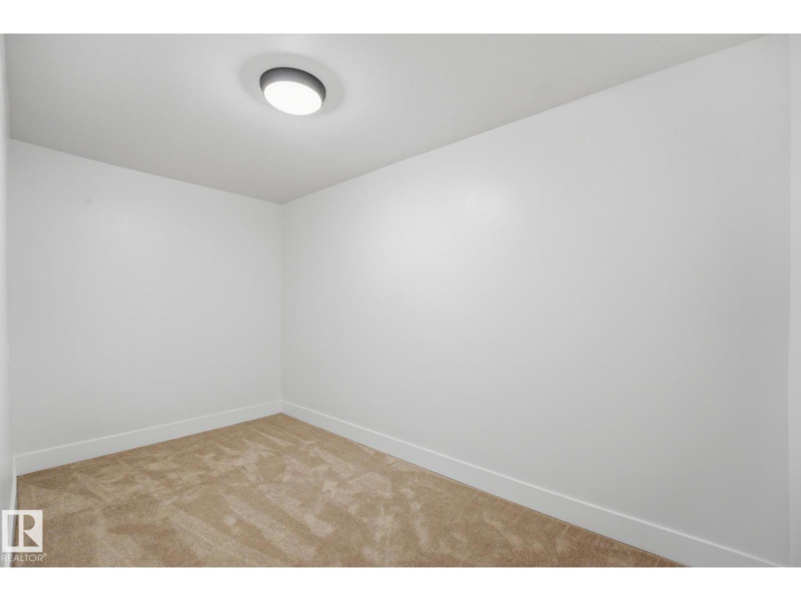 14214 87 Av Nw Property Photo 28