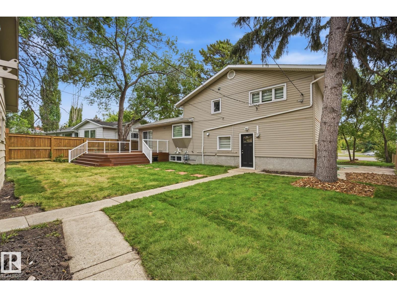 14214 87 Av Nw Property Photo 37