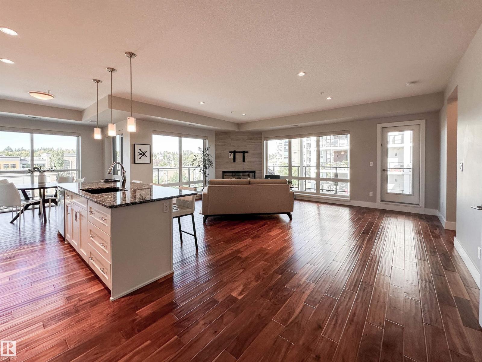 #620 200 Bellerose Dr Property Photo 5