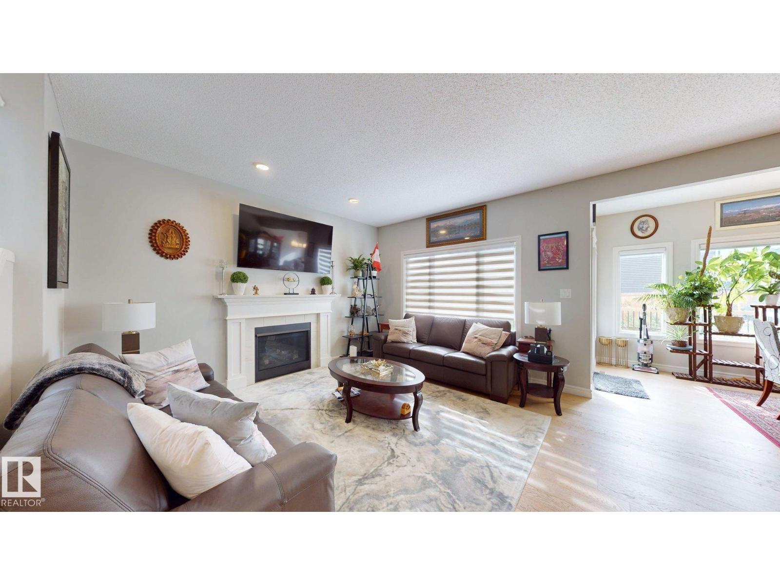 22407 99 Av Nw Property Photo 3