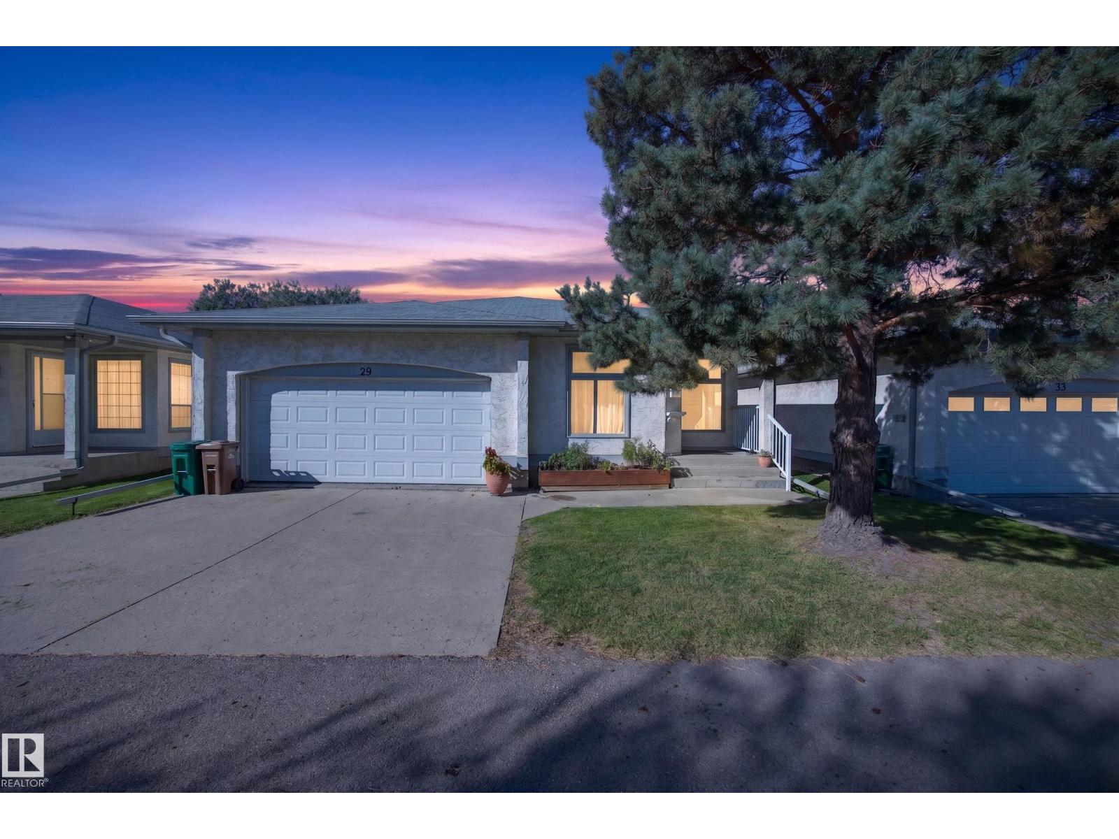 9129 Garden RD Property Photo 1
