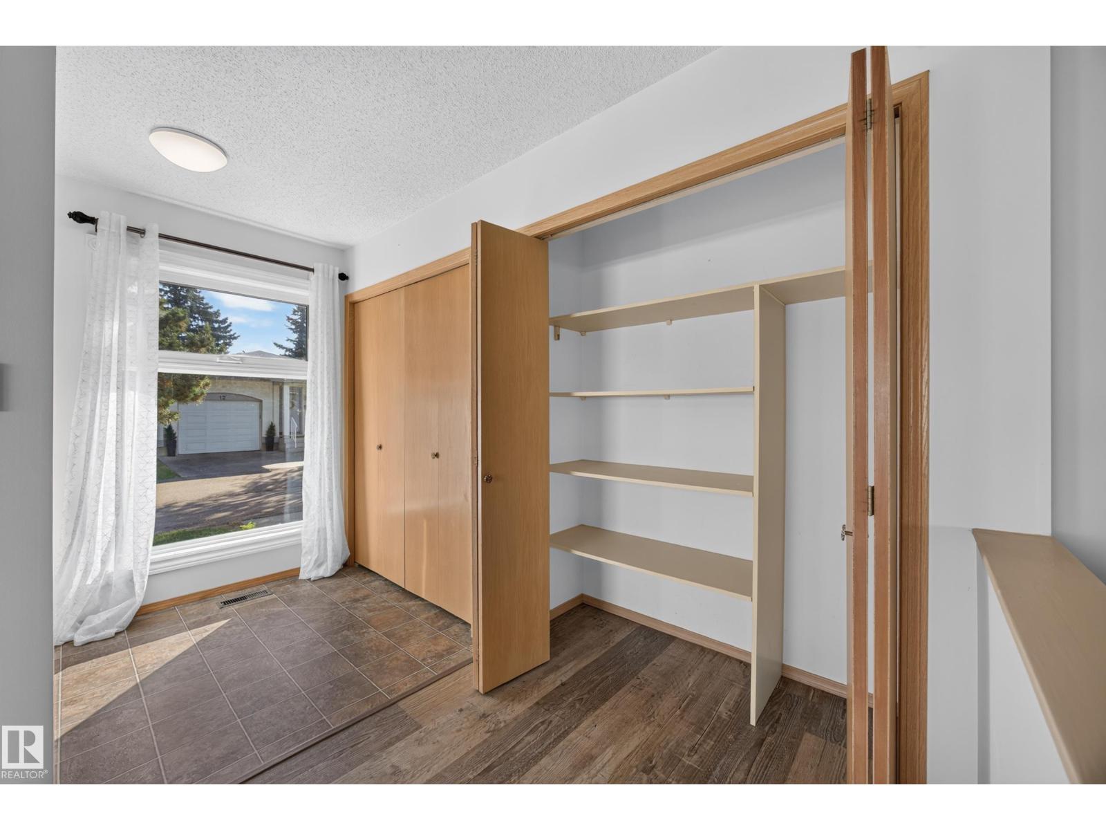 9129 Garden Rd Property Photo 5