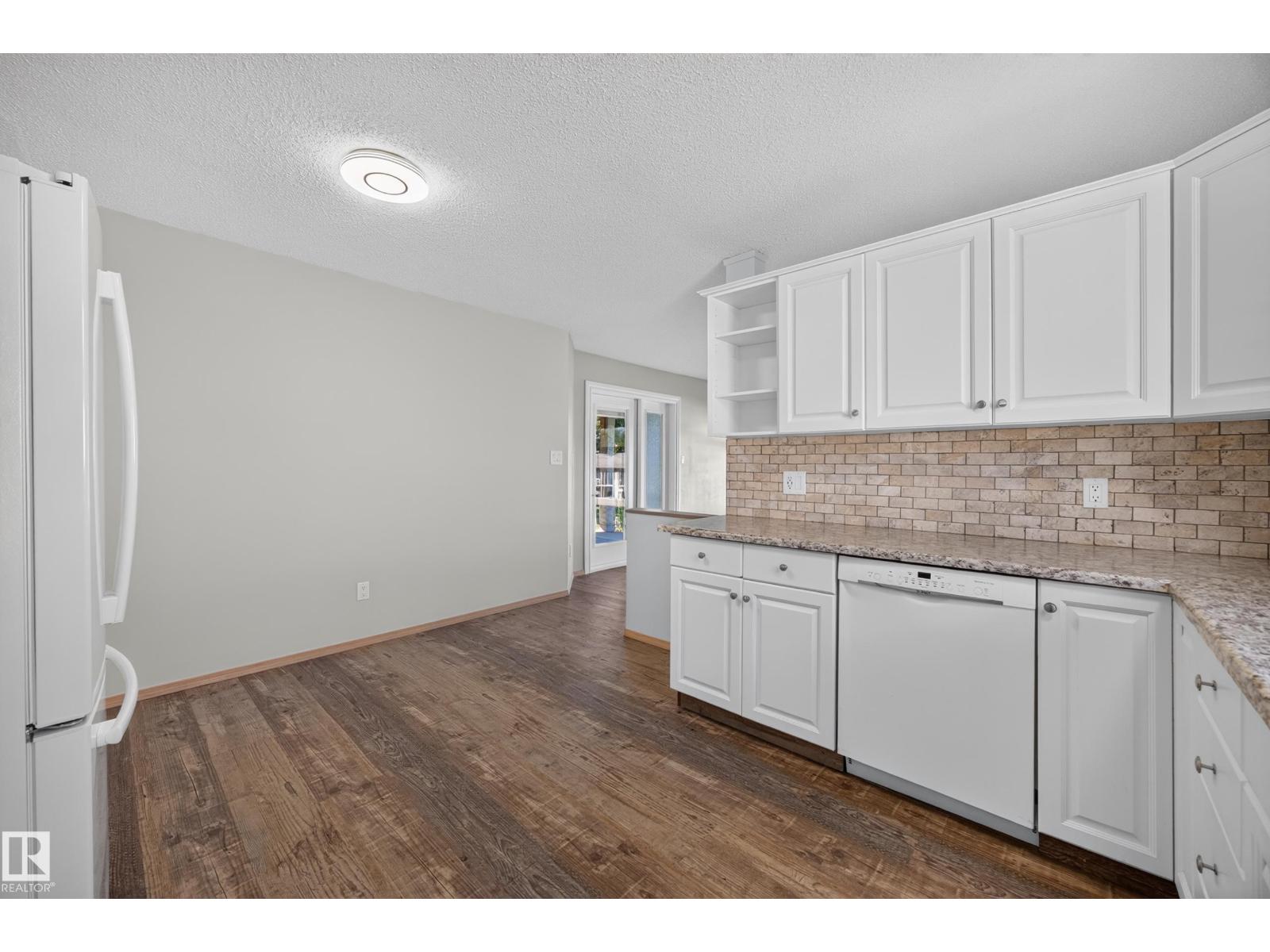 9129 Garden Rd Property Photo 15