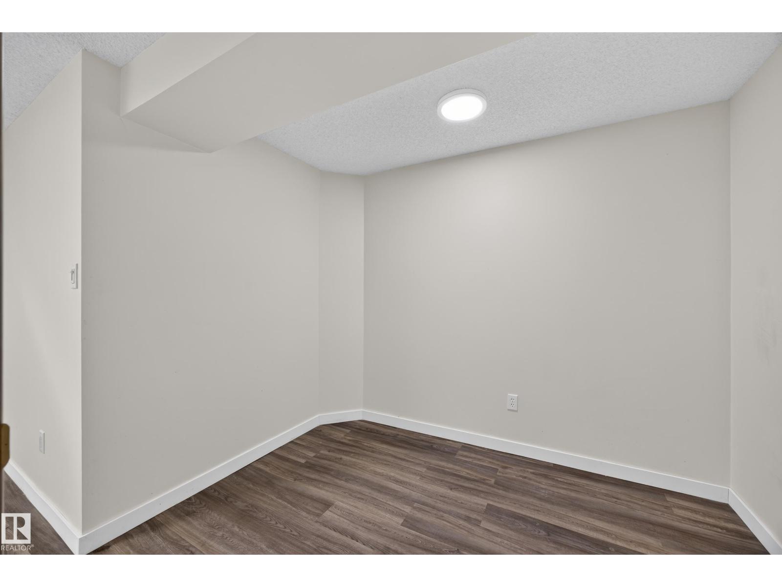 9129 Garden Rd Property Photo 36