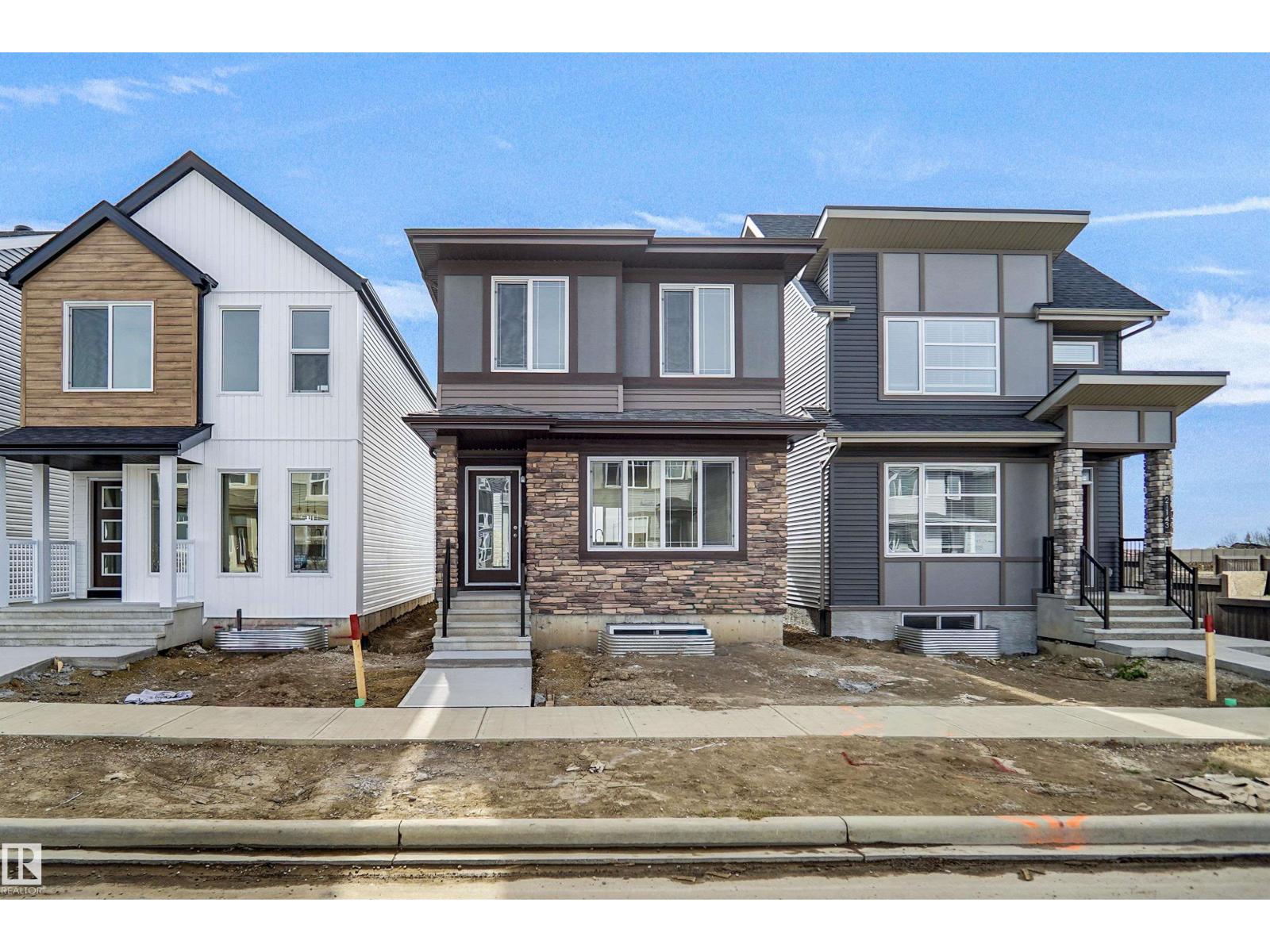 21139 25 AV NW Property Photo 1