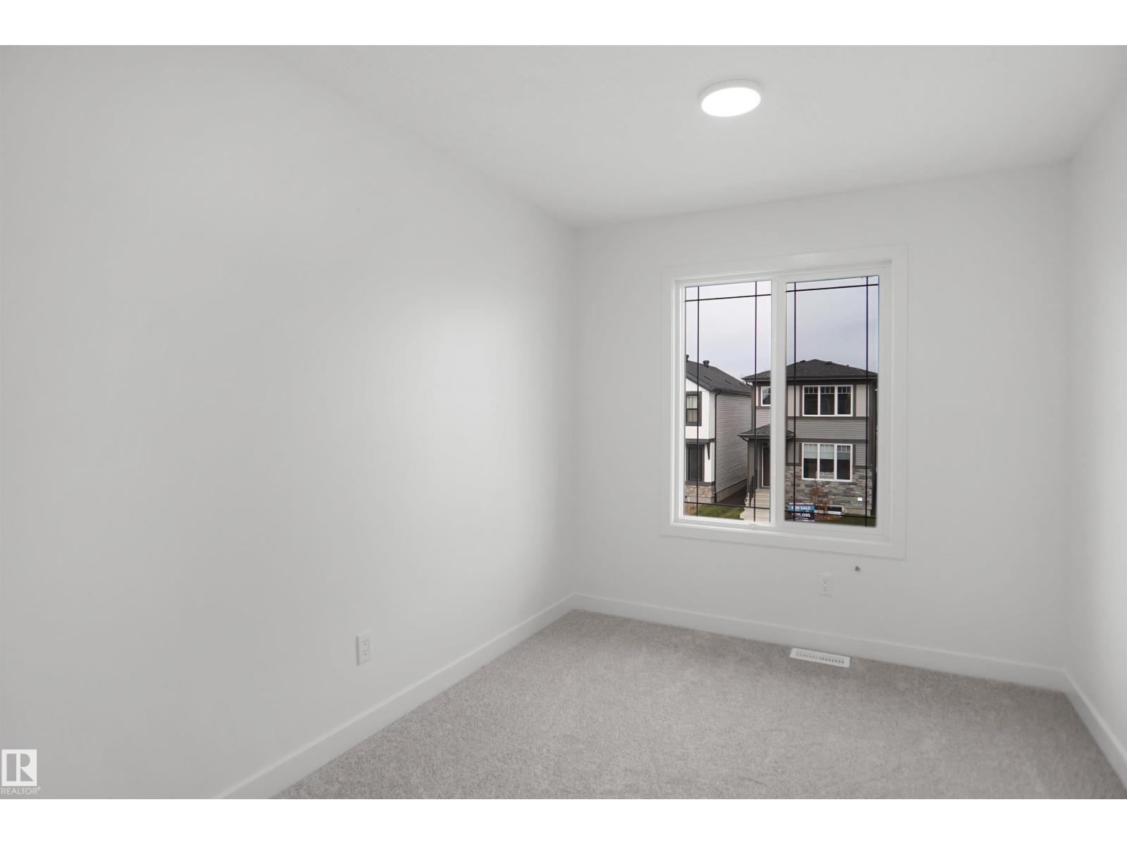 21139 25 Av Nw Property Photo 22