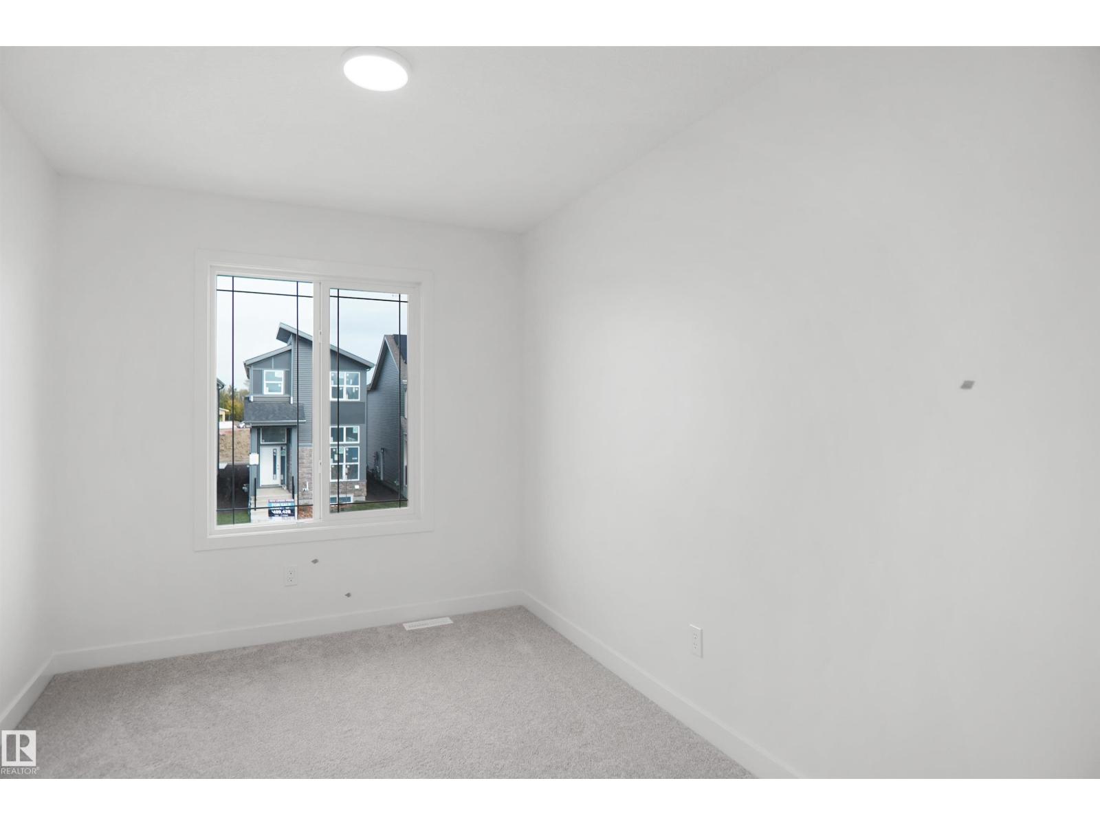 21139 25 Av Nw Property Photo 24