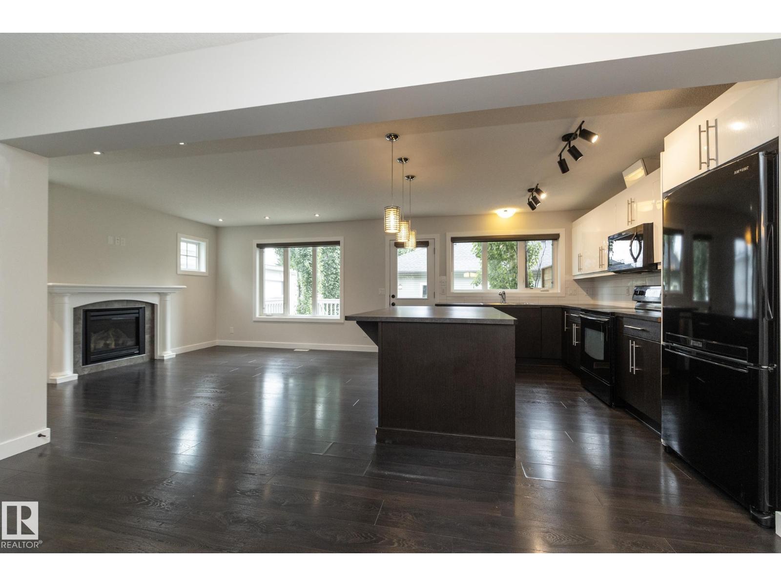 53/55 Michigan St Property Photo 14