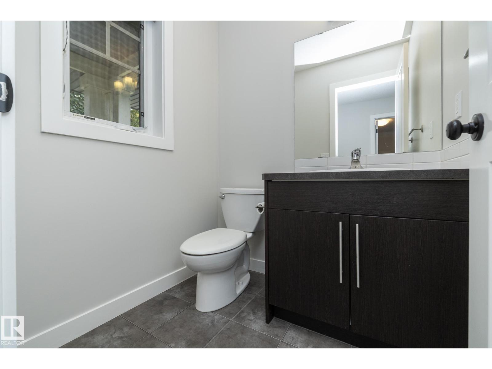 53/55 Michigan St Property Photo 16