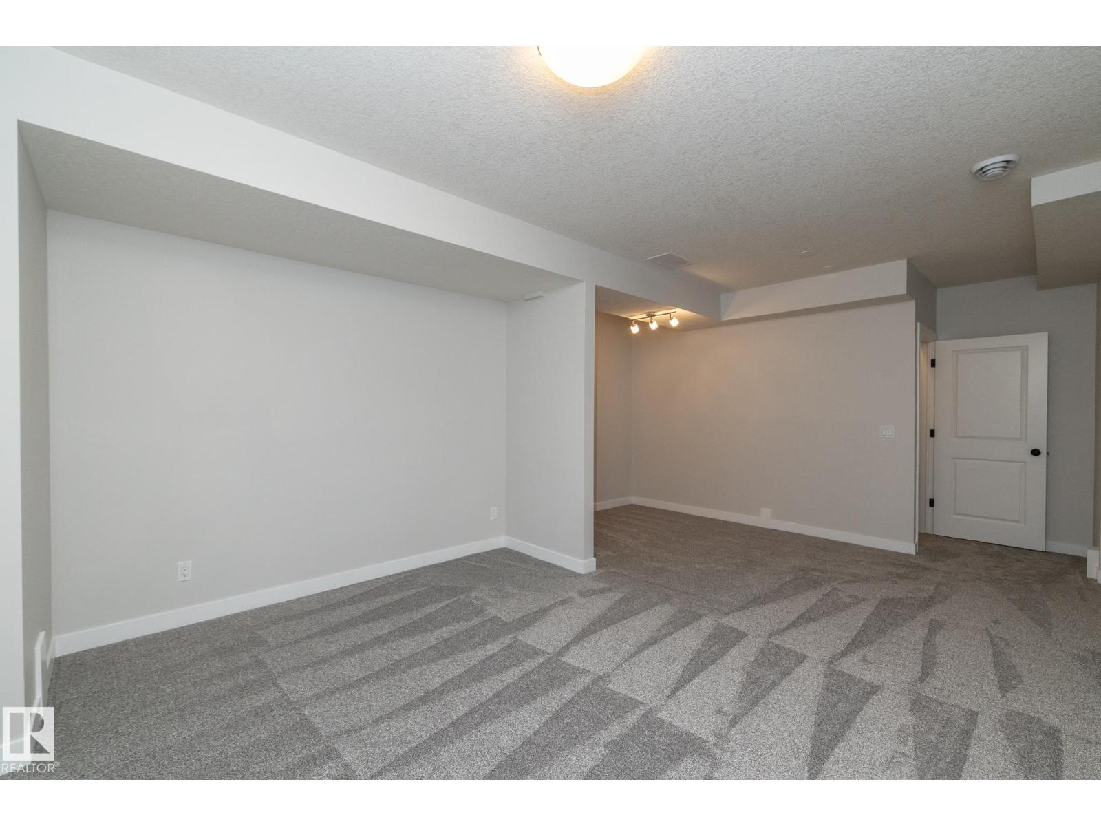 53/55 Michigan St Property Photo 61