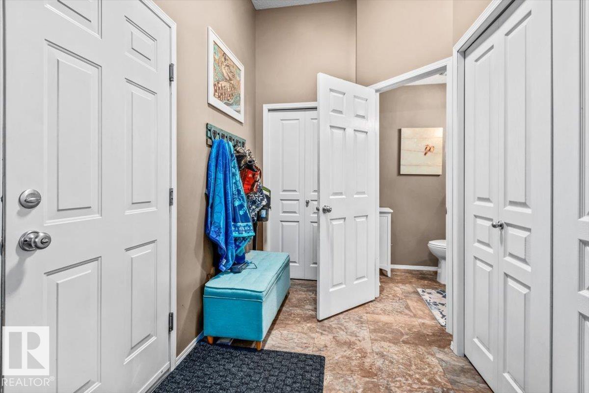 184 Foxboro Pl Property Photo 15