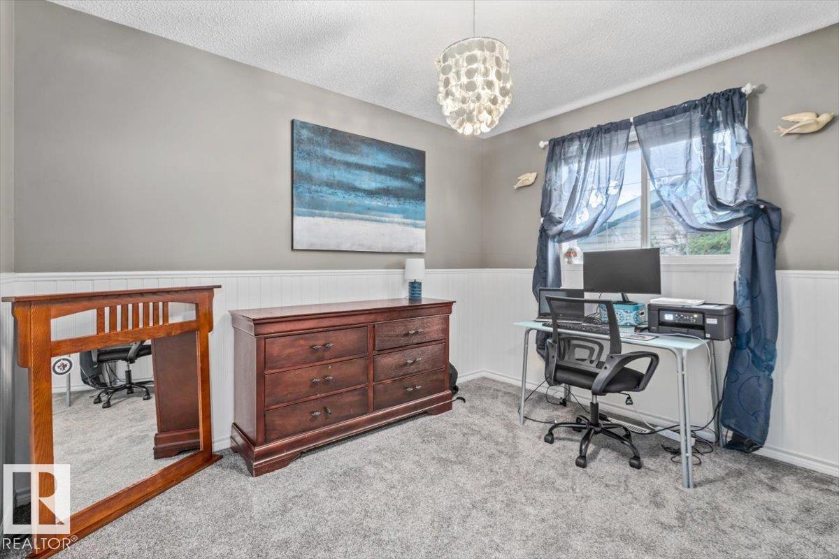 184 Foxboro Pl Property Photo 22