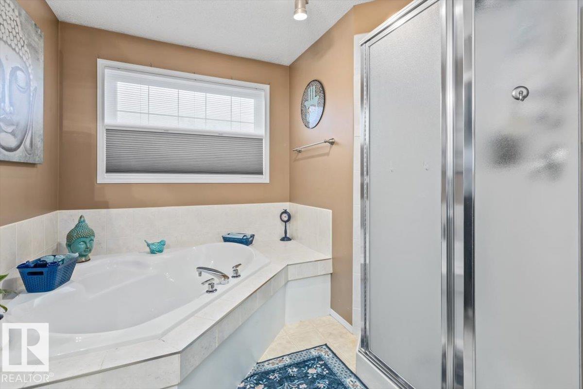 184 Foxboro Pl Property Photo 30