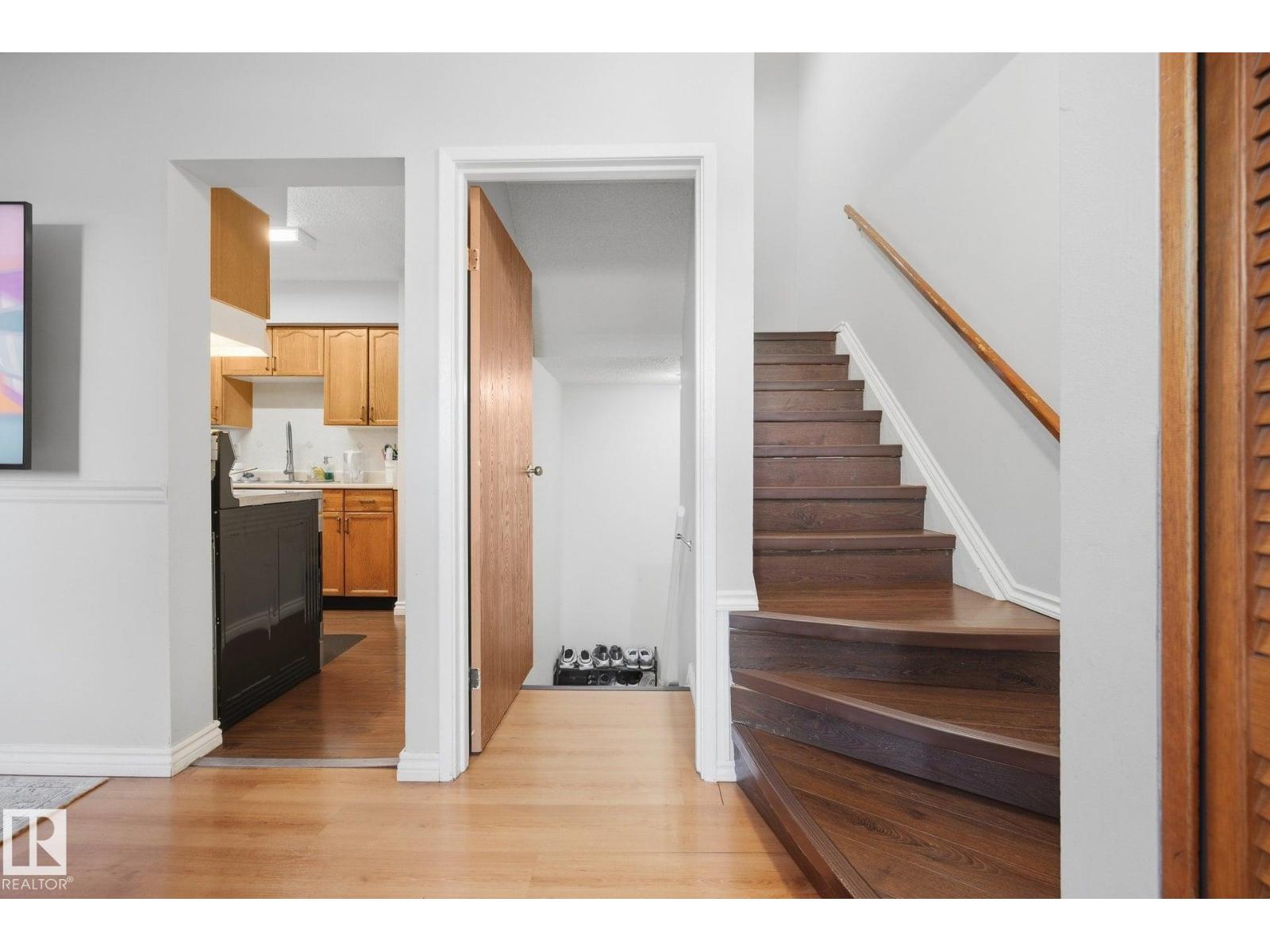 #2 14120 80 St Nw Property Photo 7
