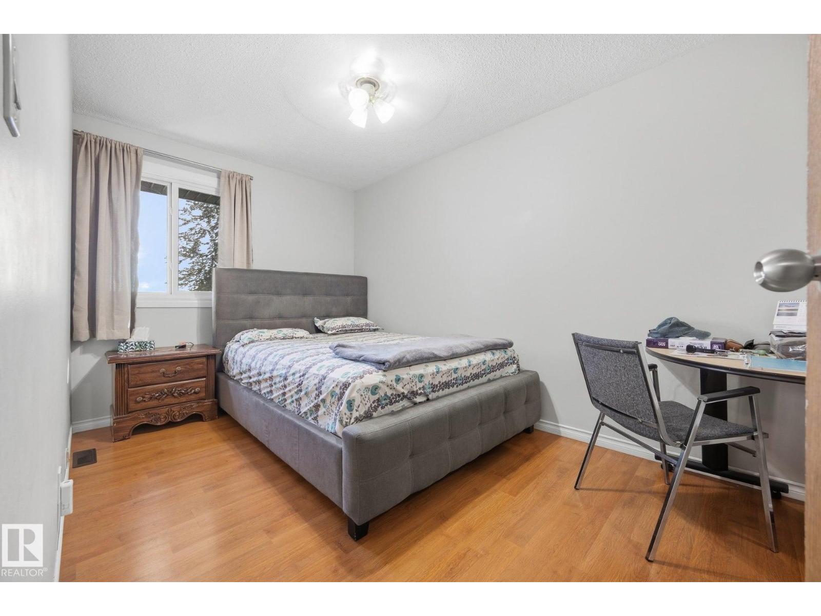 #2 14120 80 St Nw Property Photo 25