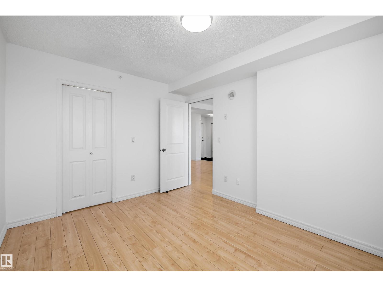 #1205 10303 105 St Nw Property Photo 22