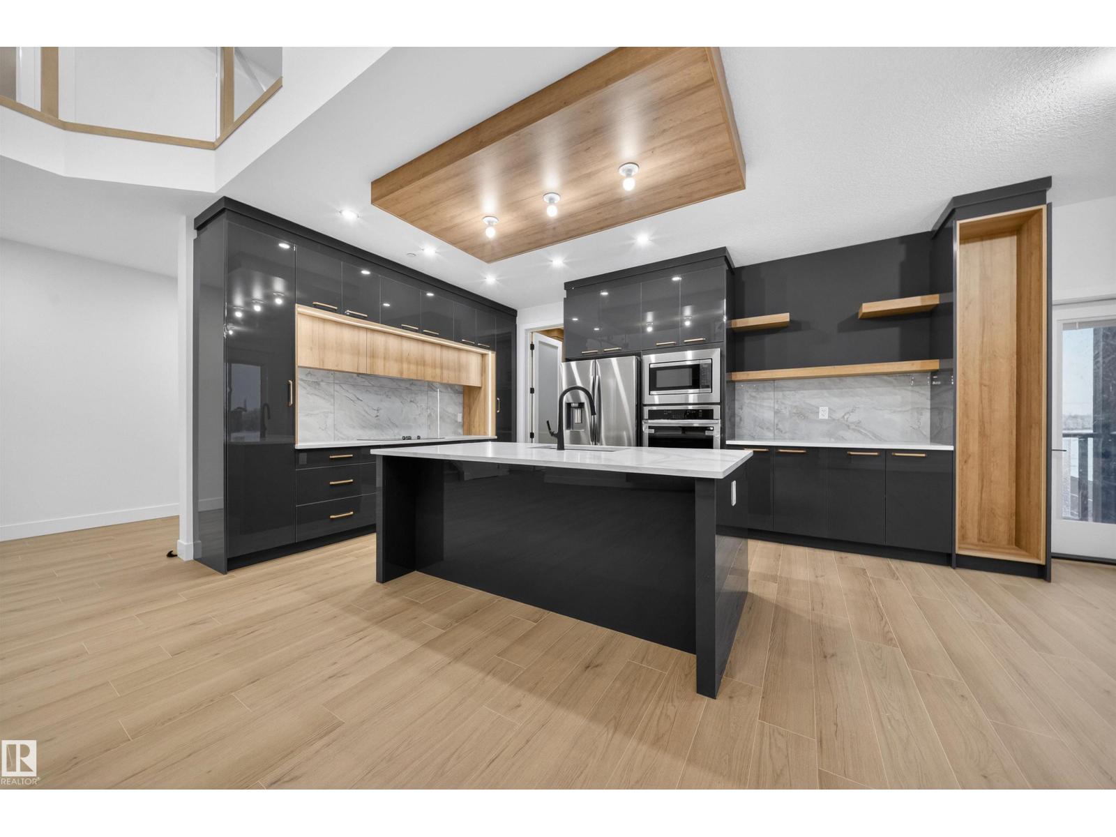 5922 19 St Property Photo 13