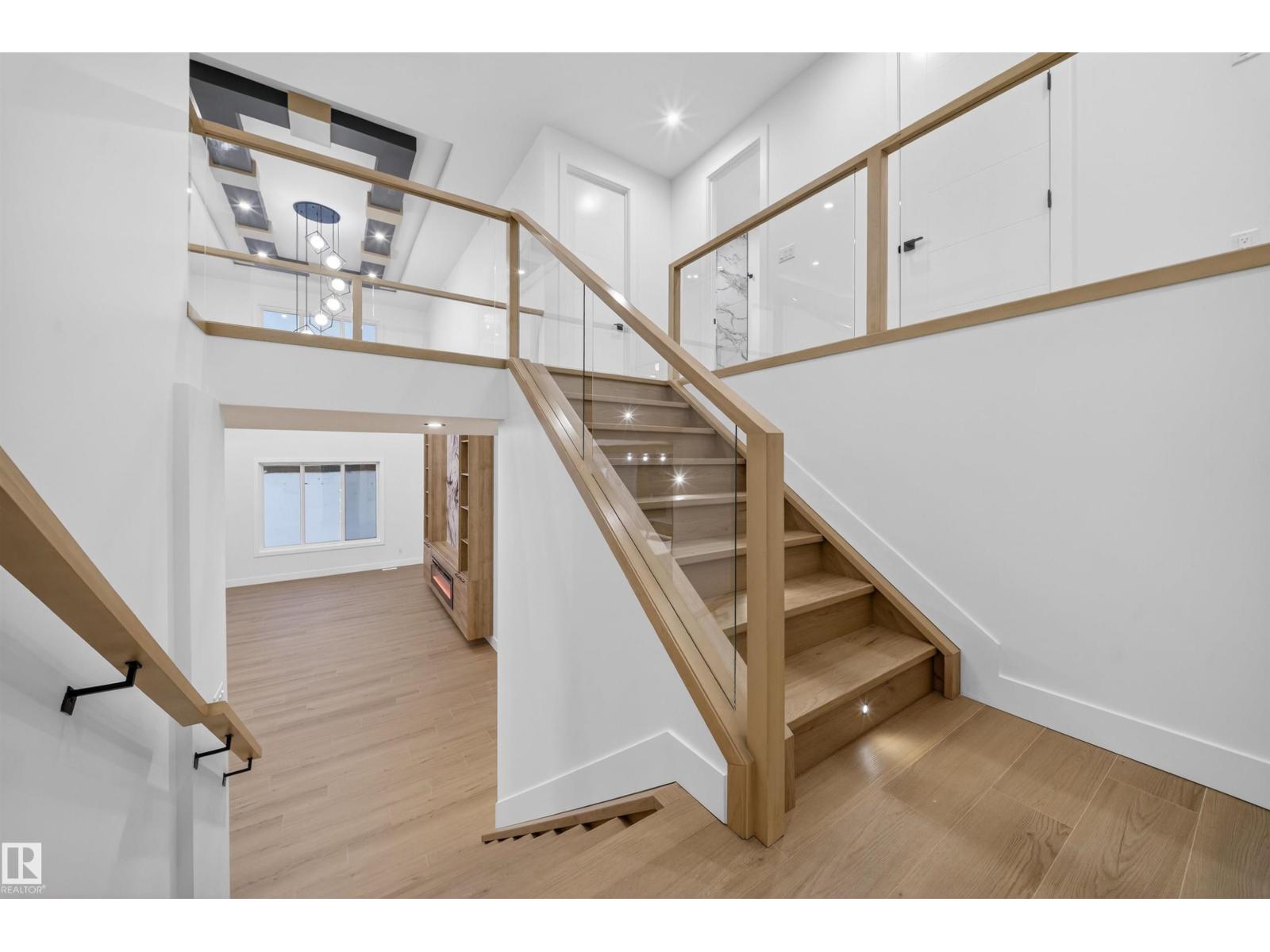 5922 19 St Property Photo 21