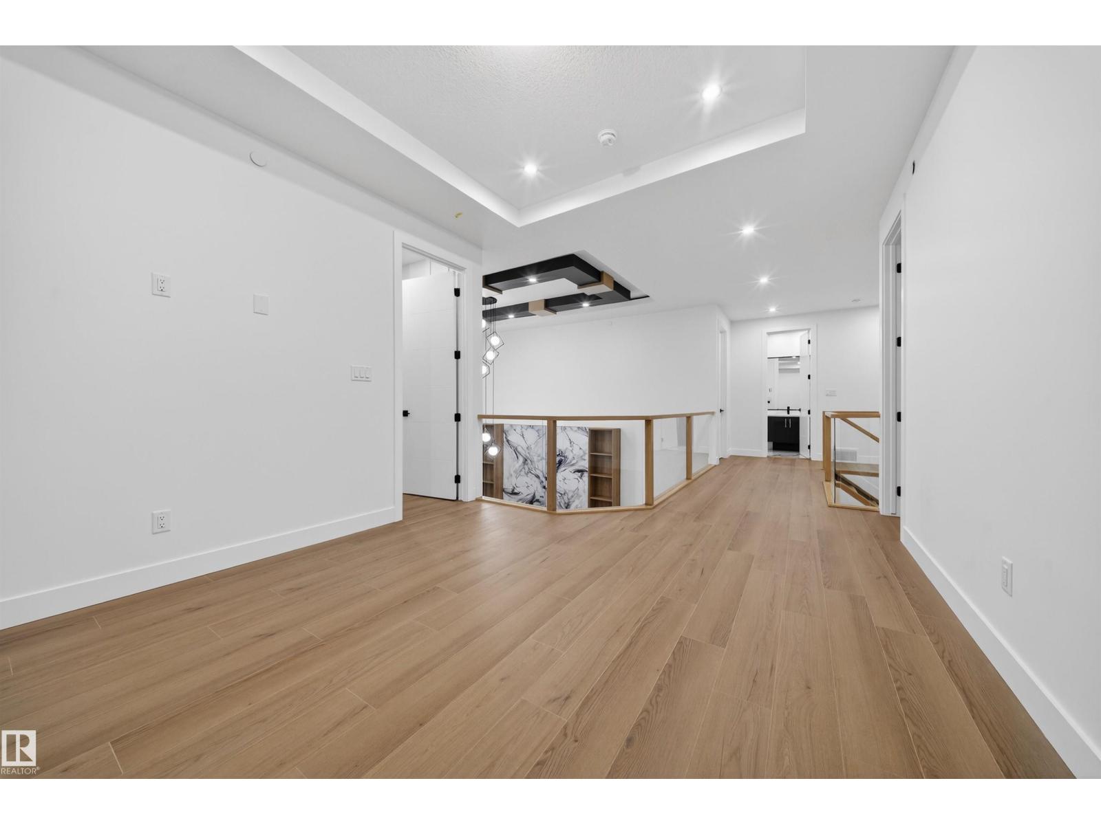 5922 19 St Property Photo 24