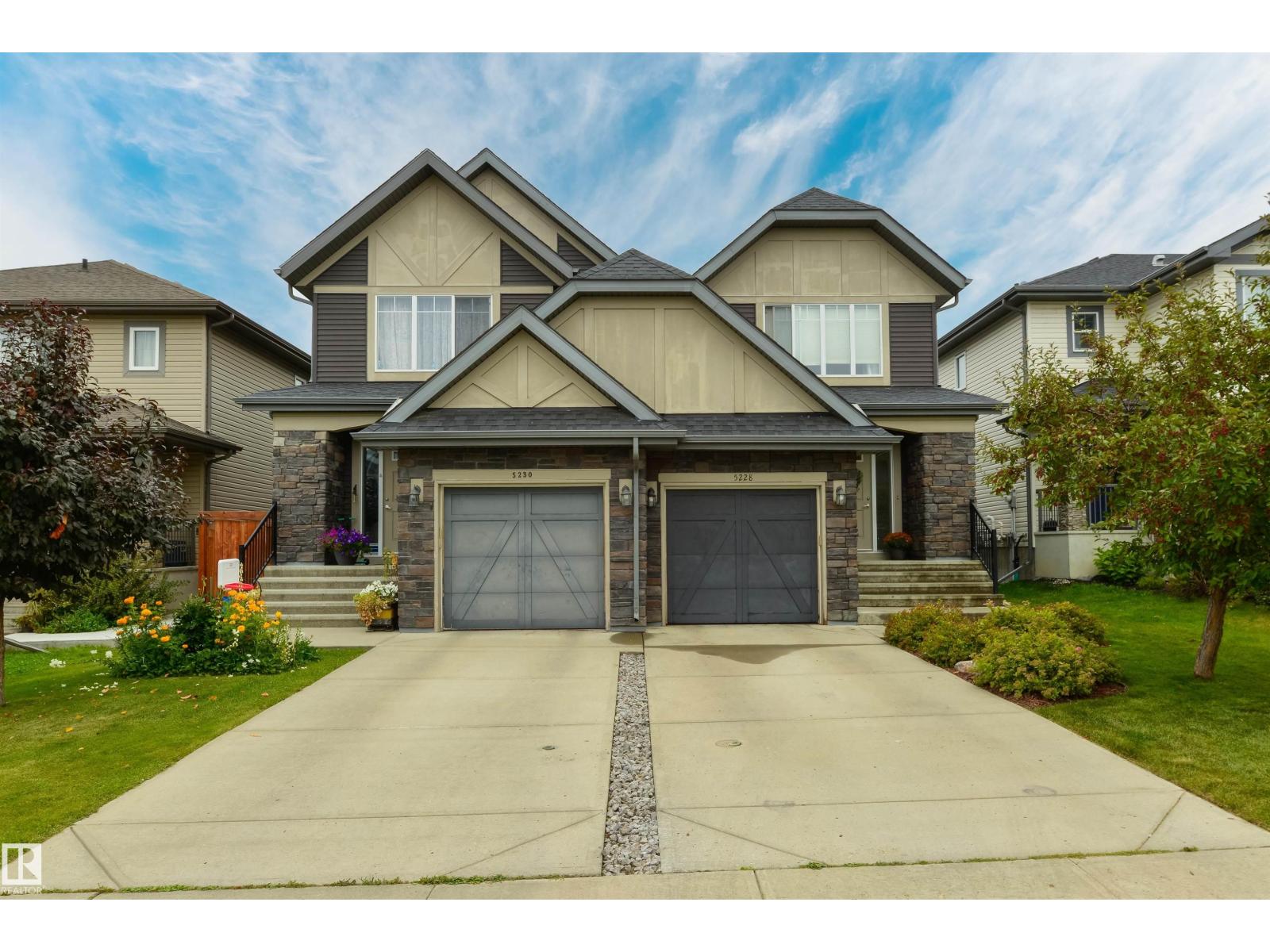5228 20 Av Sw Property Photo 1