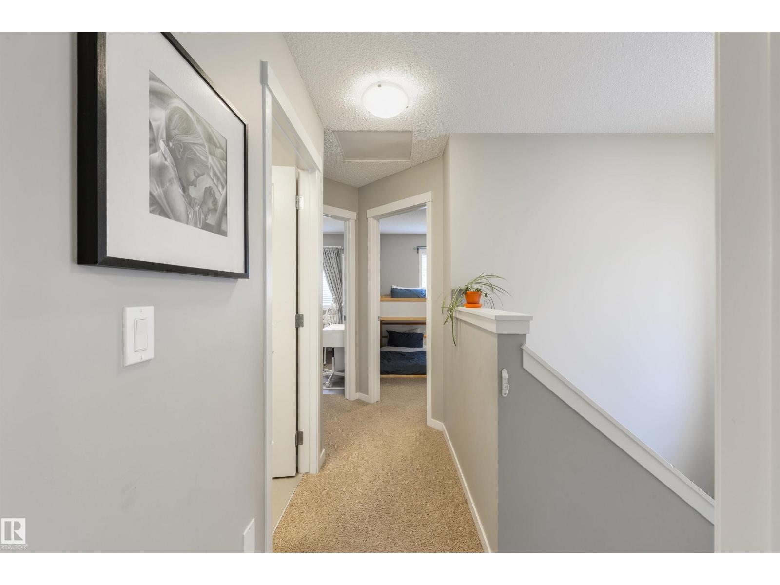 5228 20 Av Sw Property Photo 19