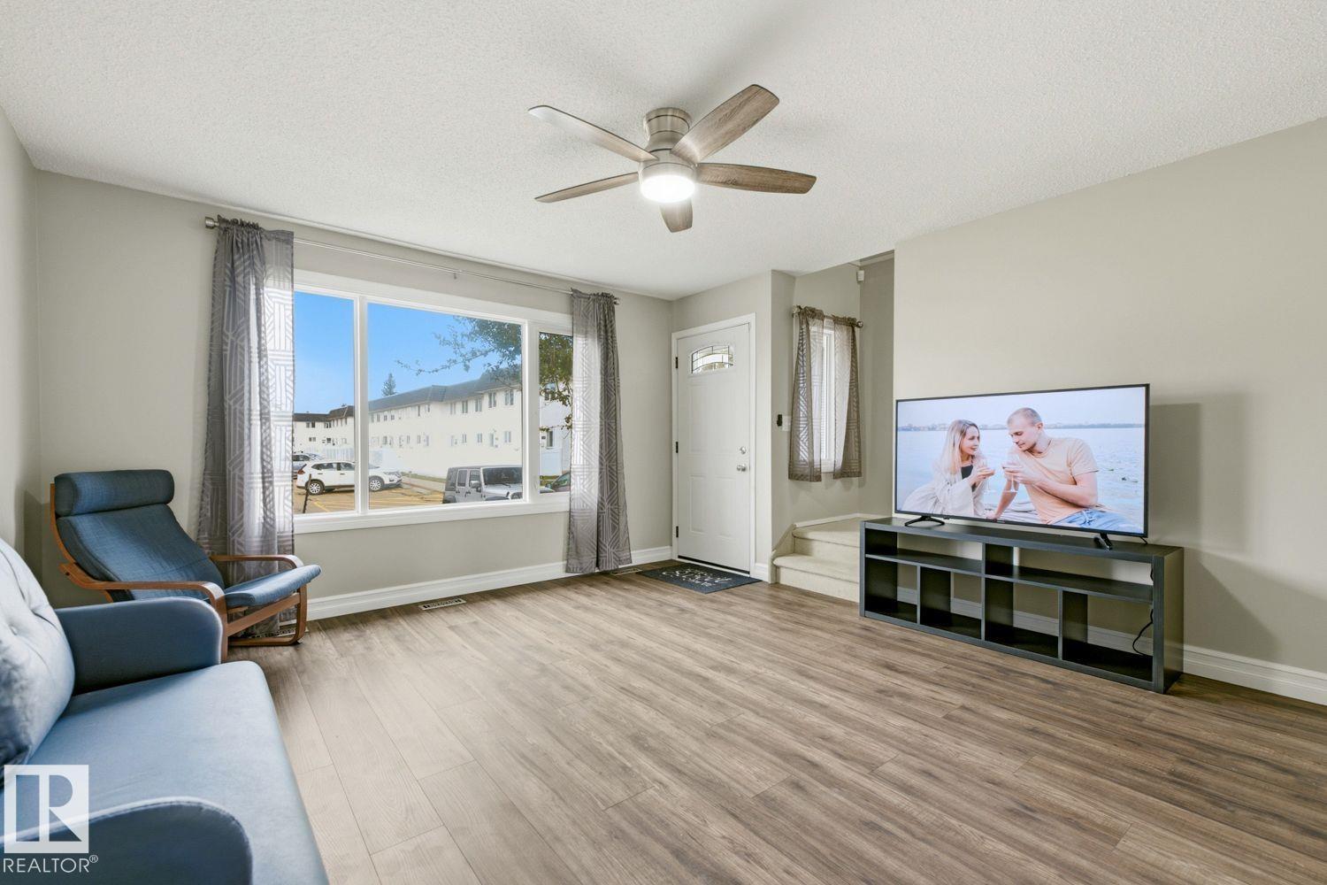 11317 22 Av Nw Property Photo 4