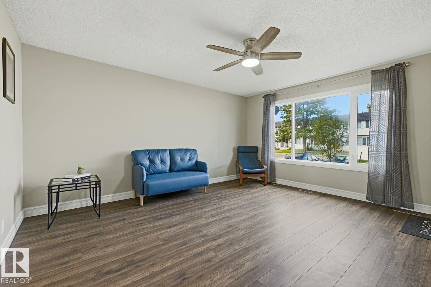 11317 22 Av Nw Property Photo 6