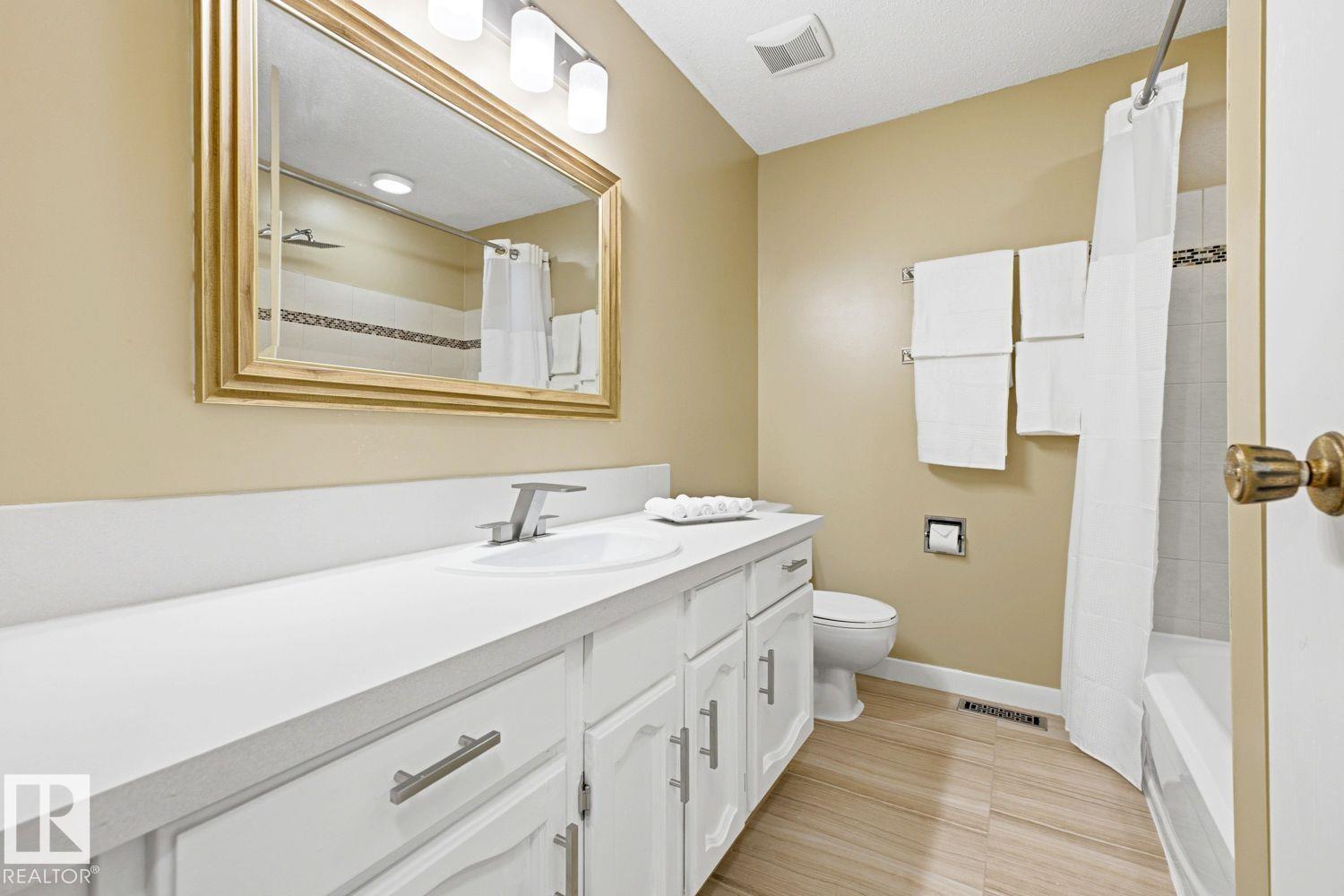 11317 22 Av Nw Property Photo 38