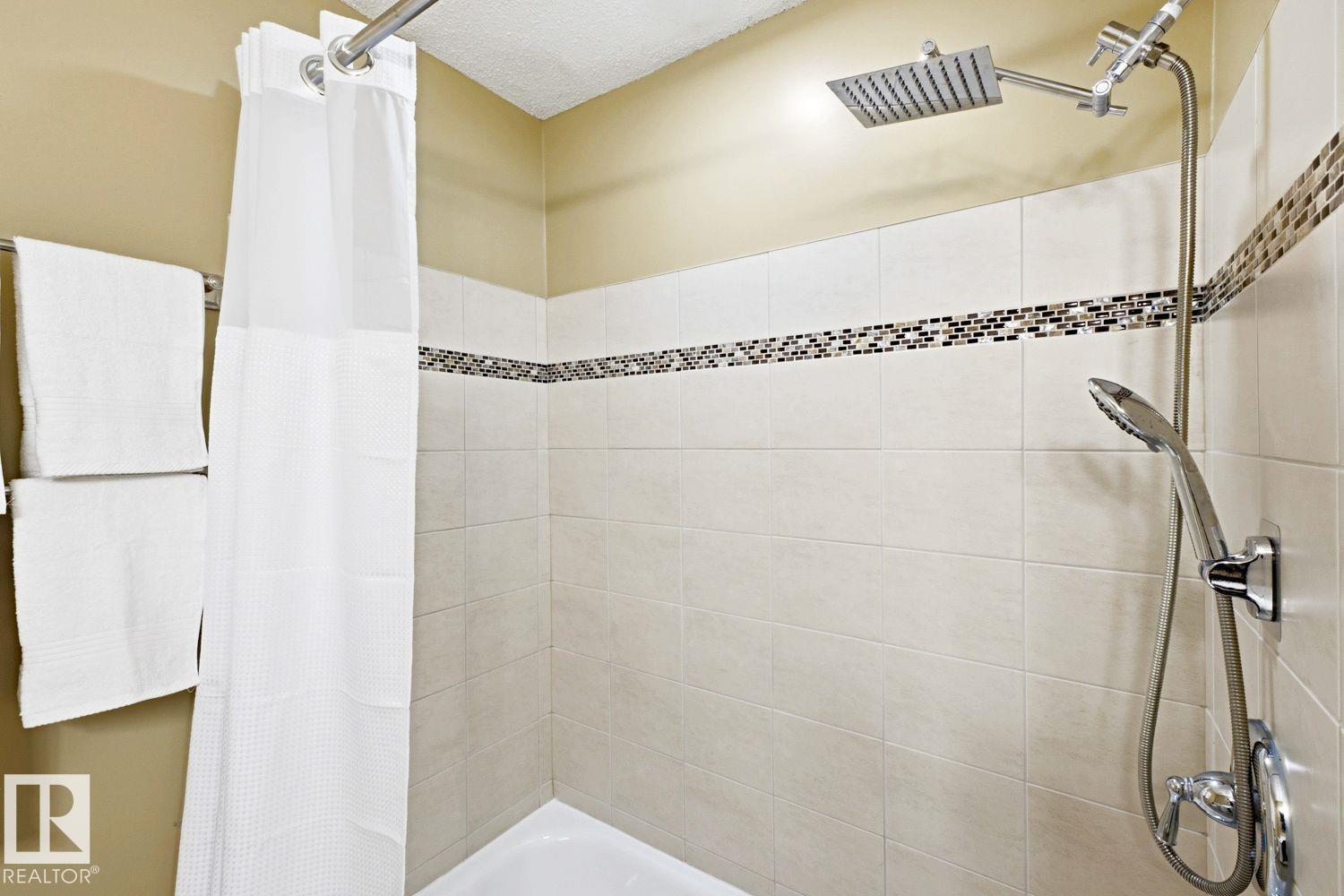 11317 22 Av Nw Property Photo 39
