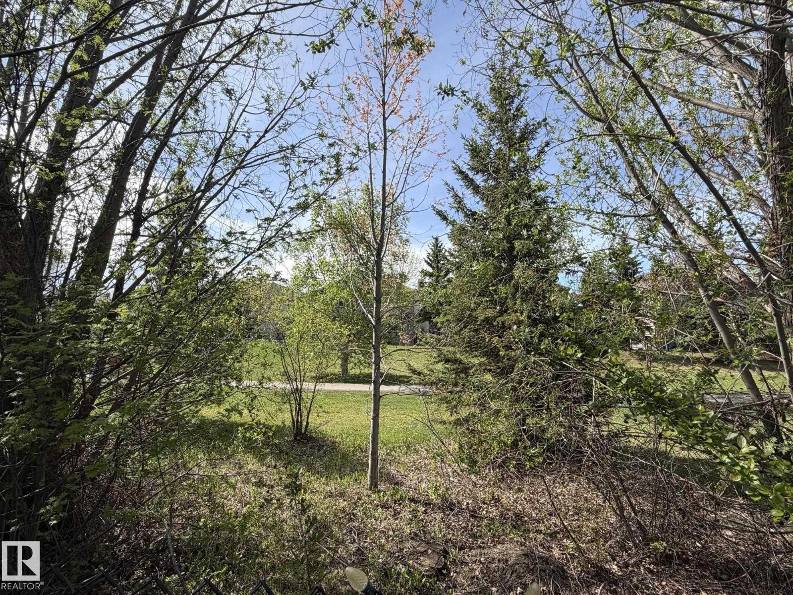 13 Newbury Co Property Photo 50