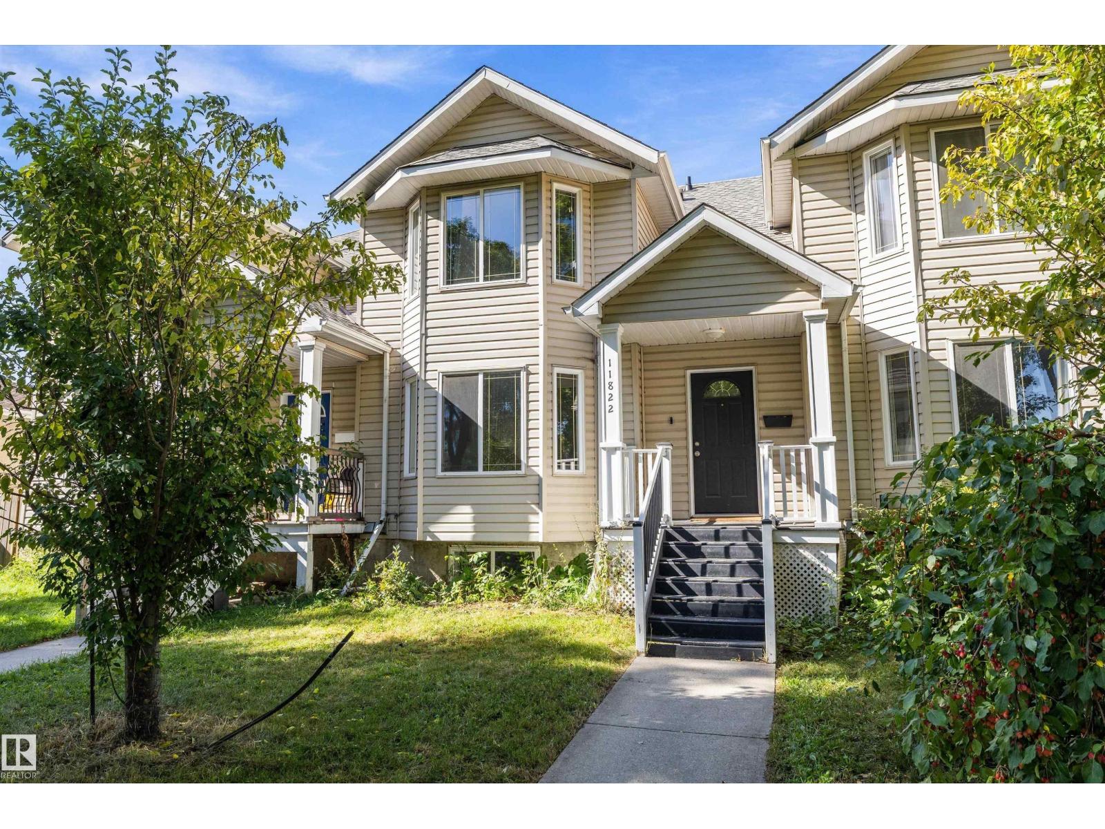 11822 47 ST NW