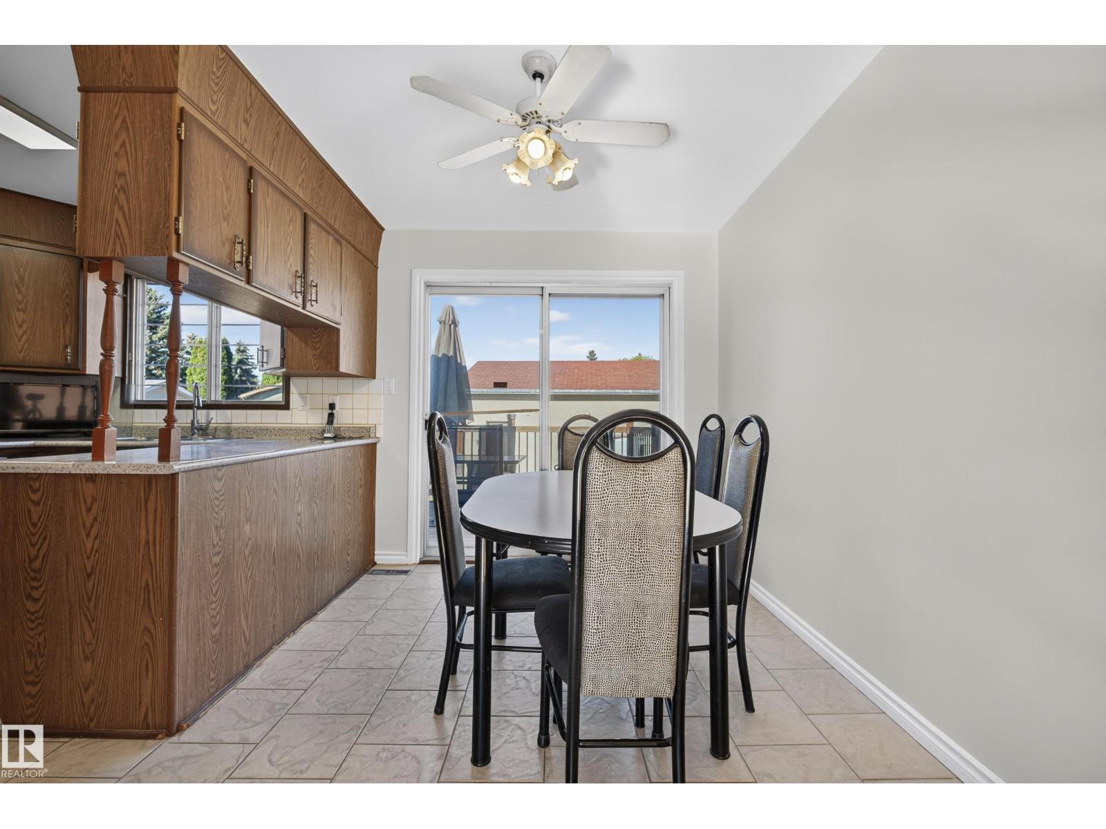 1908 62 St Nw Property Photo 9