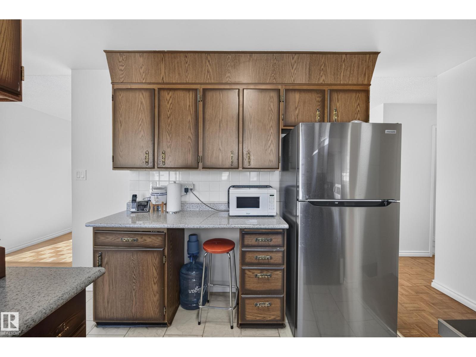 1908 62 St Nw Property Photo 14