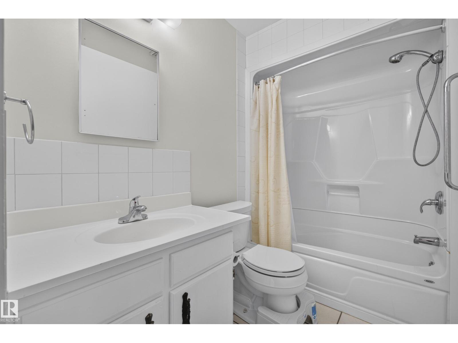 1908 62 St Nw Property Photo 22