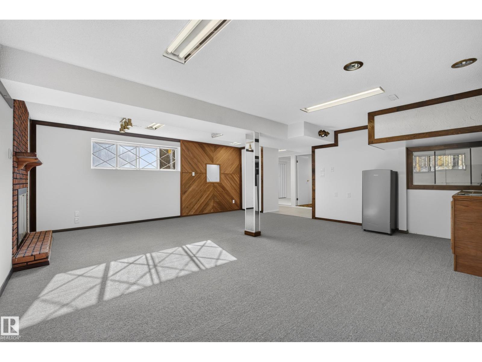 1908 62 St Nw Property Photo 27
