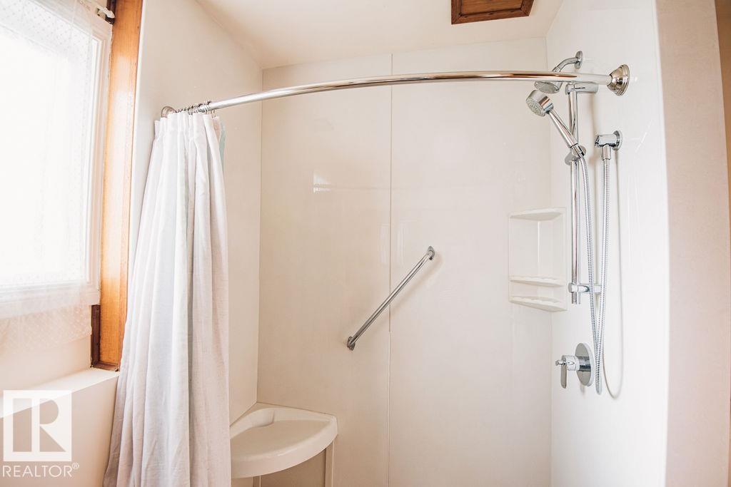 14916 94 St Nw Property Photo 52