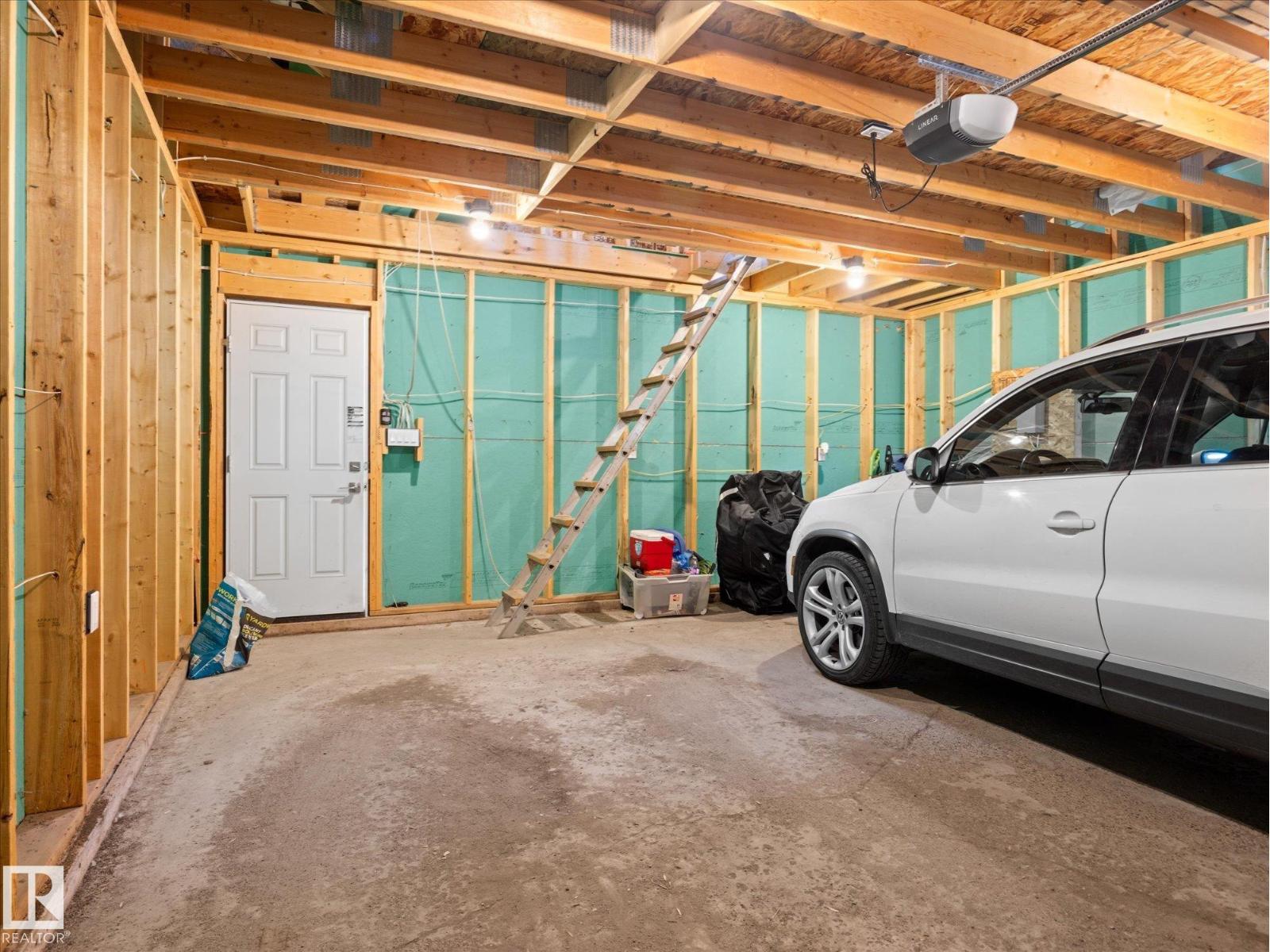 10625 96 St Nw Property Photo 48